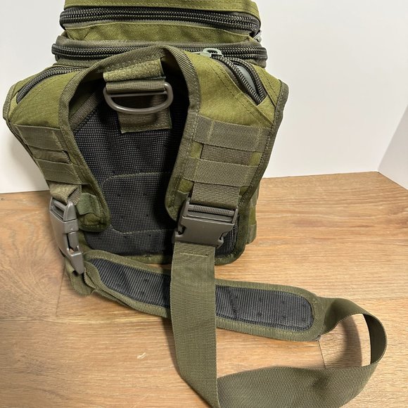 NWT Sliver Knight Tactical Sling / Hip Pack, NEW! - Picture 8 of 10